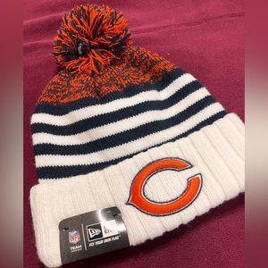 Chicago Bears New Era Wool knit pom hat beanie RARE On Field NWT 100% AUTHENTIC